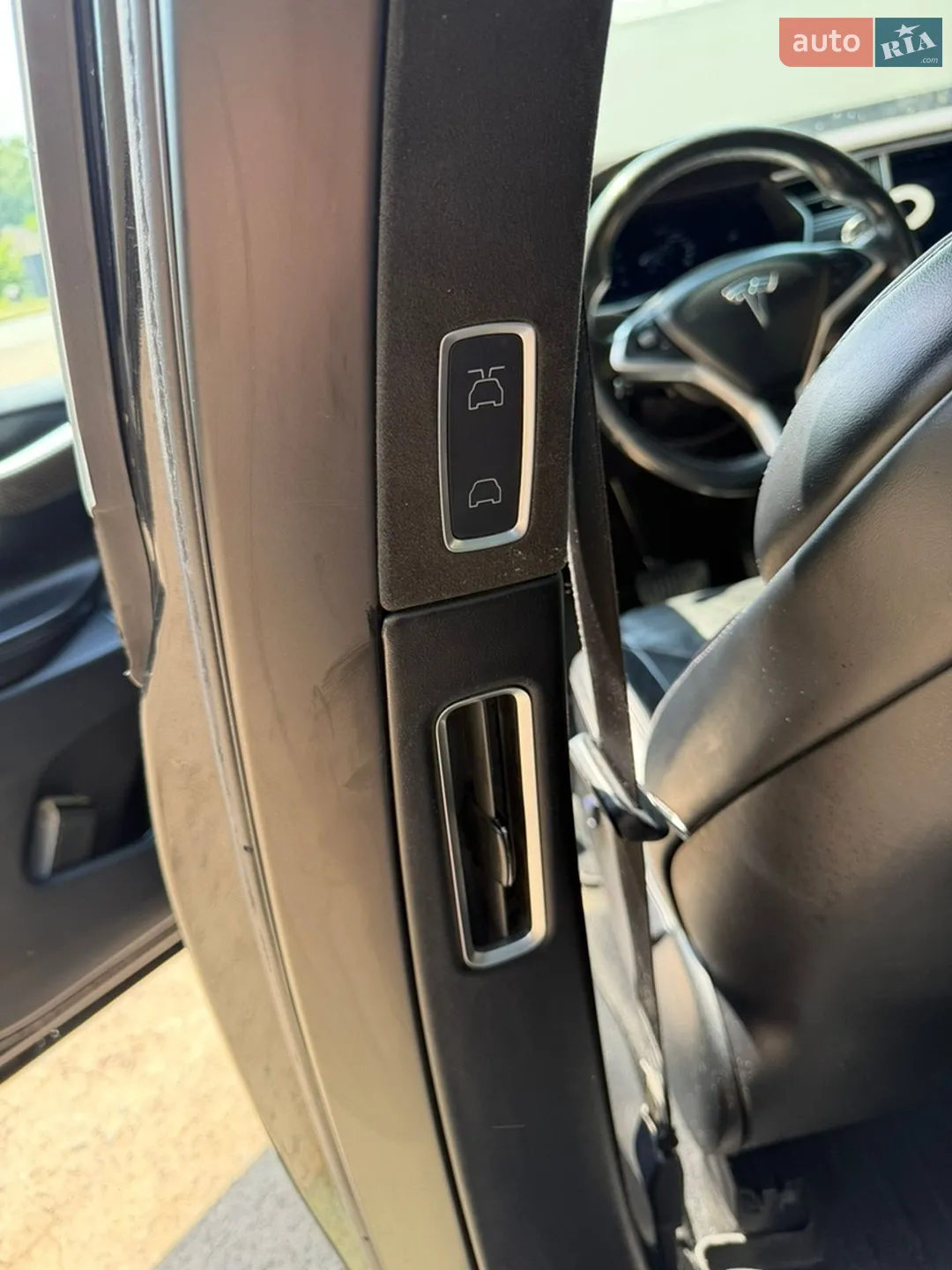 2017 Tesla Model X - мініатюра 16