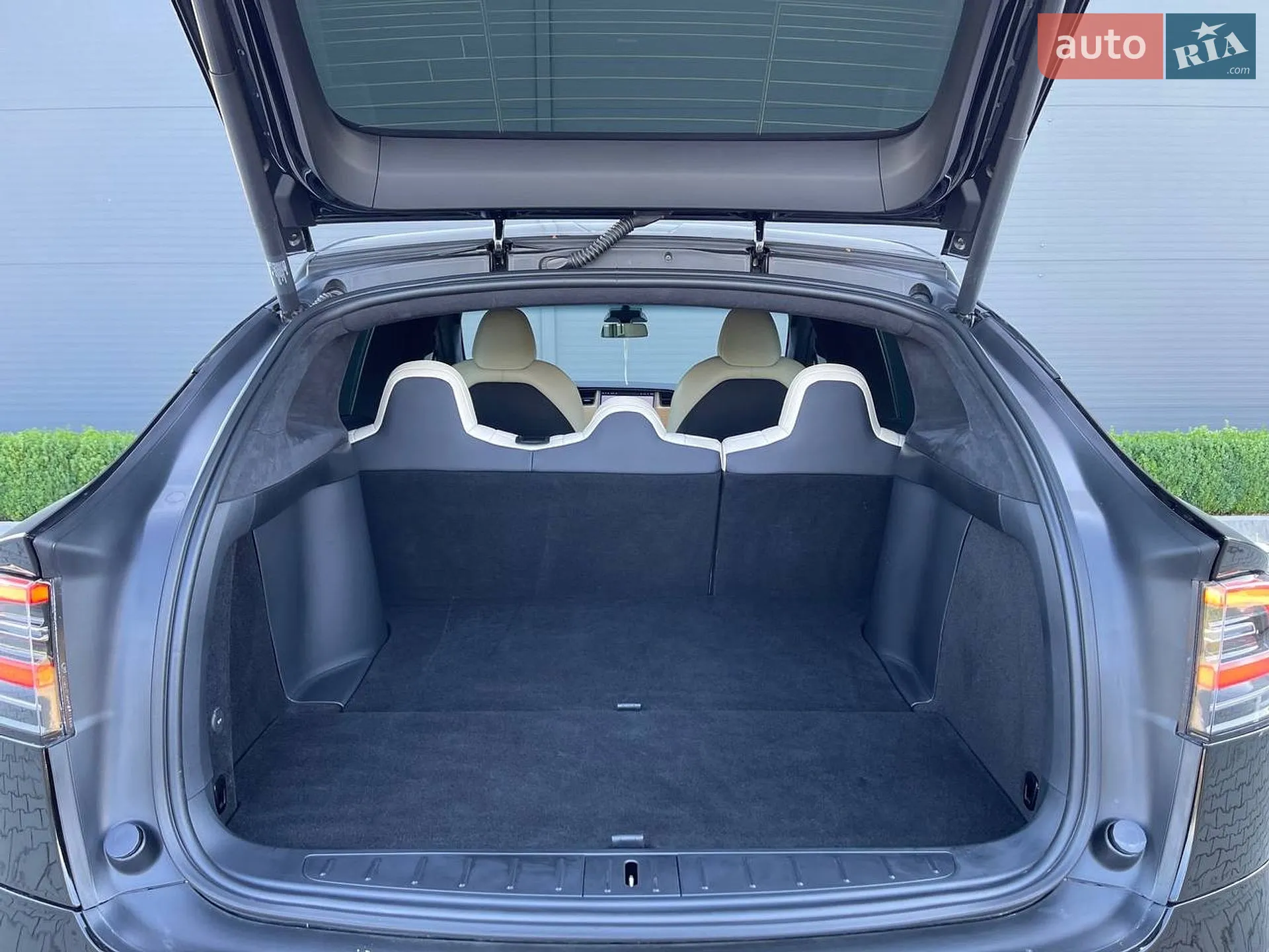 2020 Tesla Model X - мініатюра 25