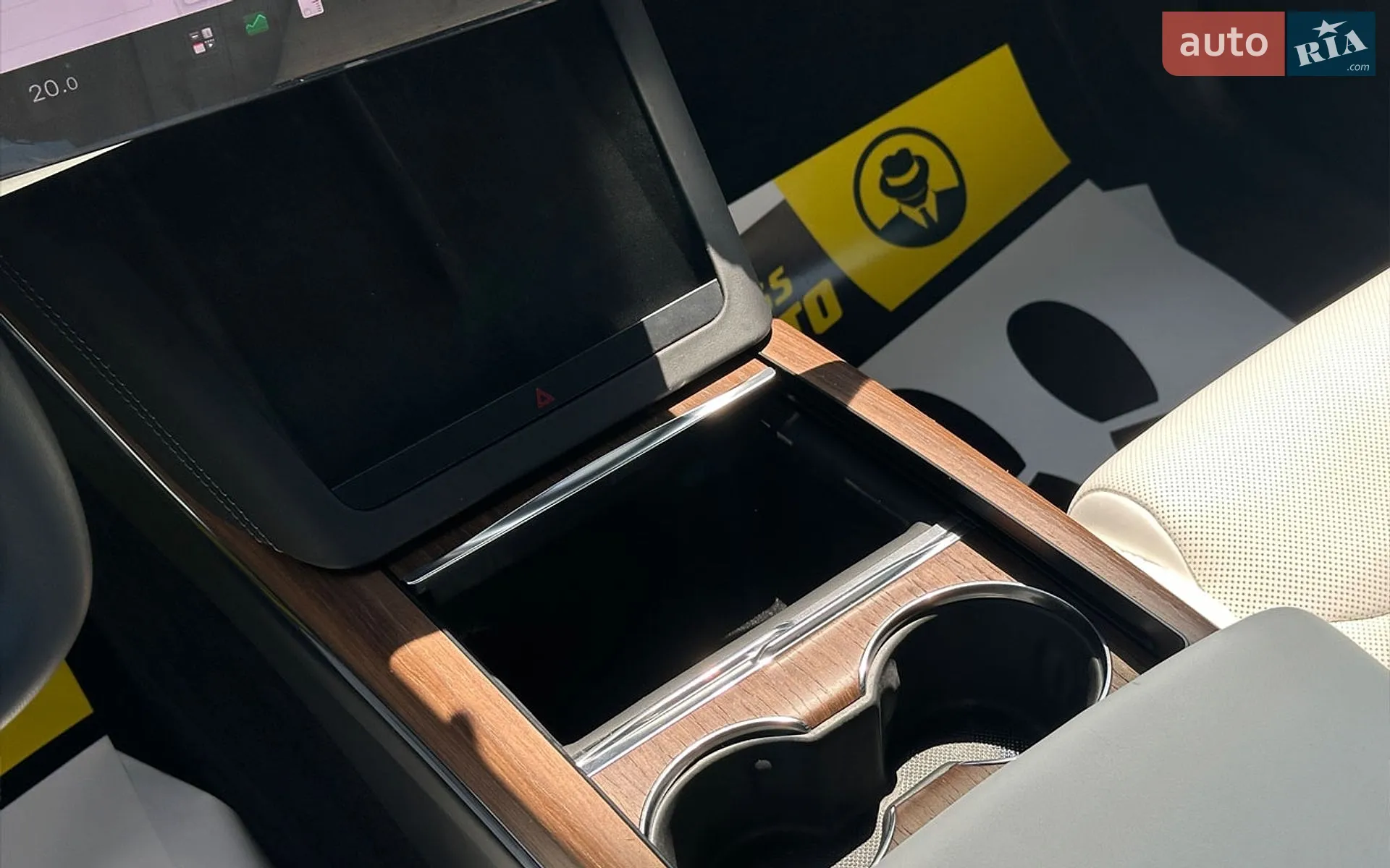 2022 Tesla Model X - мініатюра 16