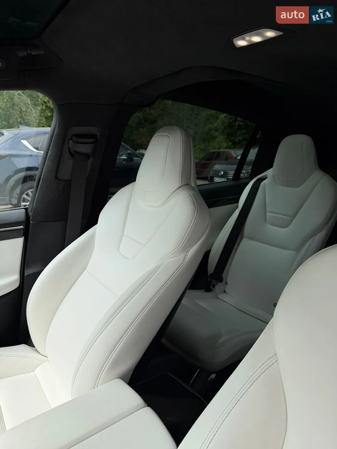 2017 Tesla Model X - мініатюра 8