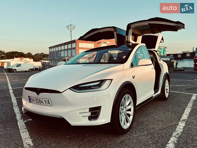 Tesla Model X