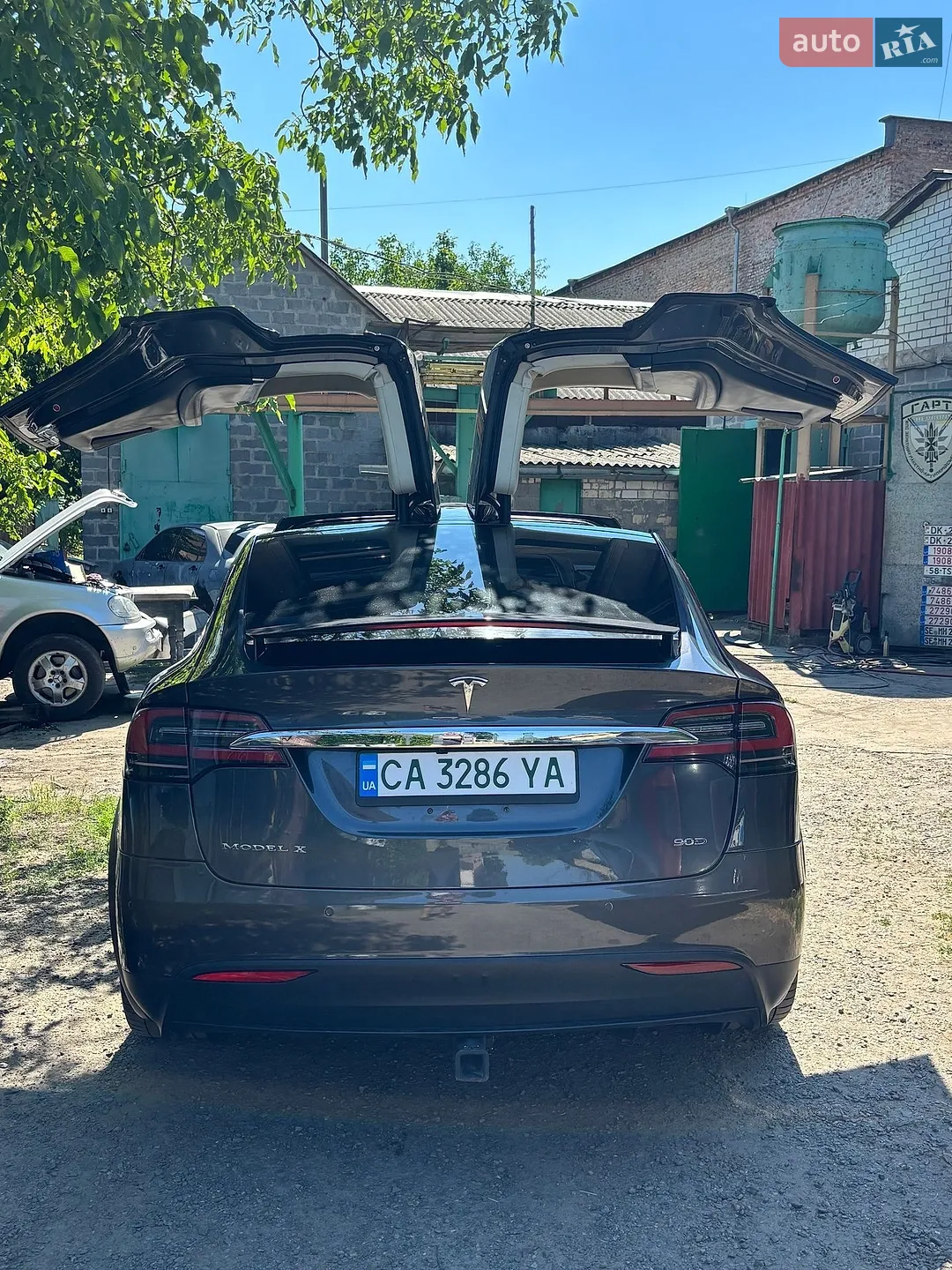 2016 Tesla Model X - мініатюра 13