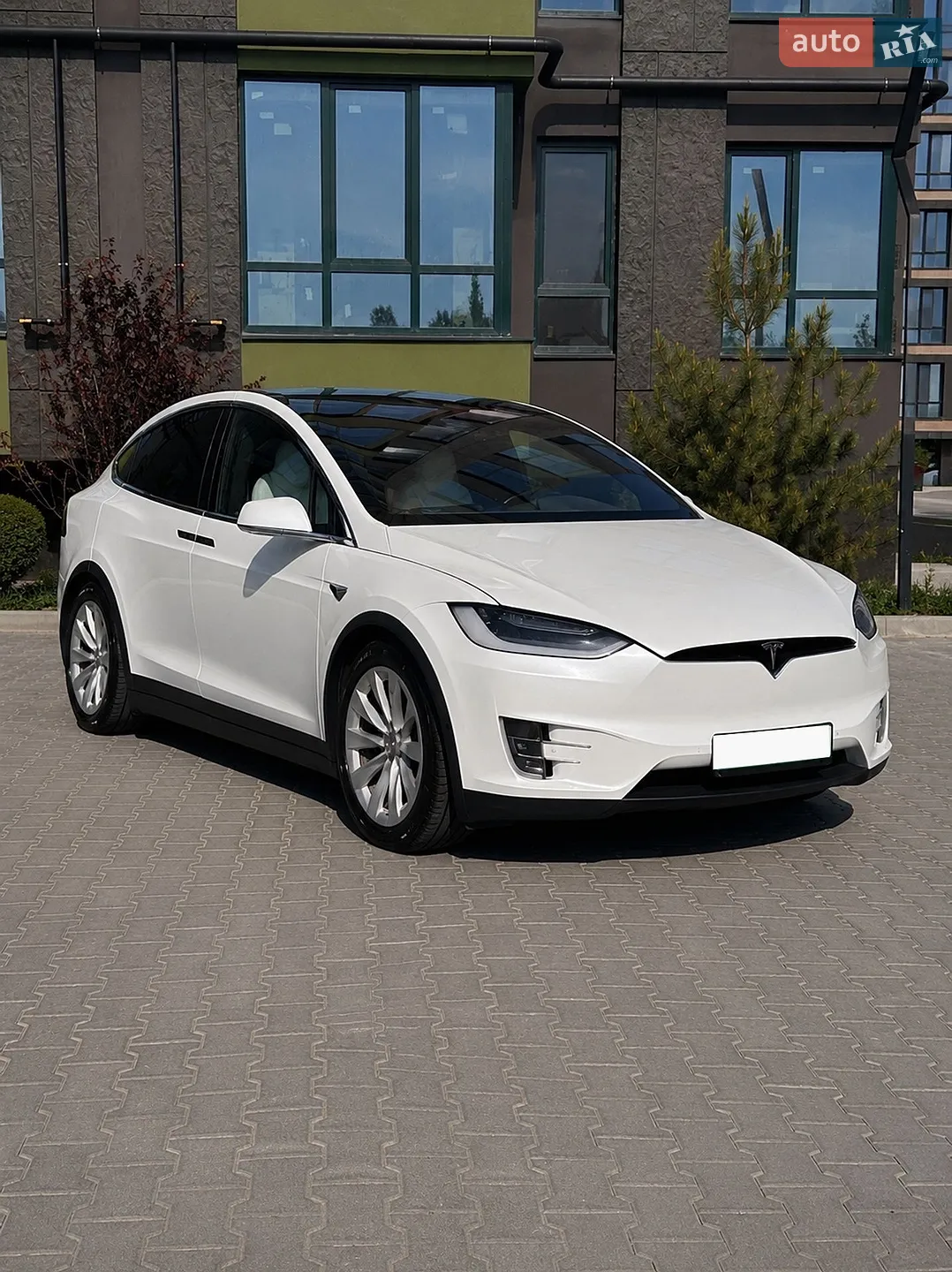 2020 Tesla Model X - мініатюра 2
