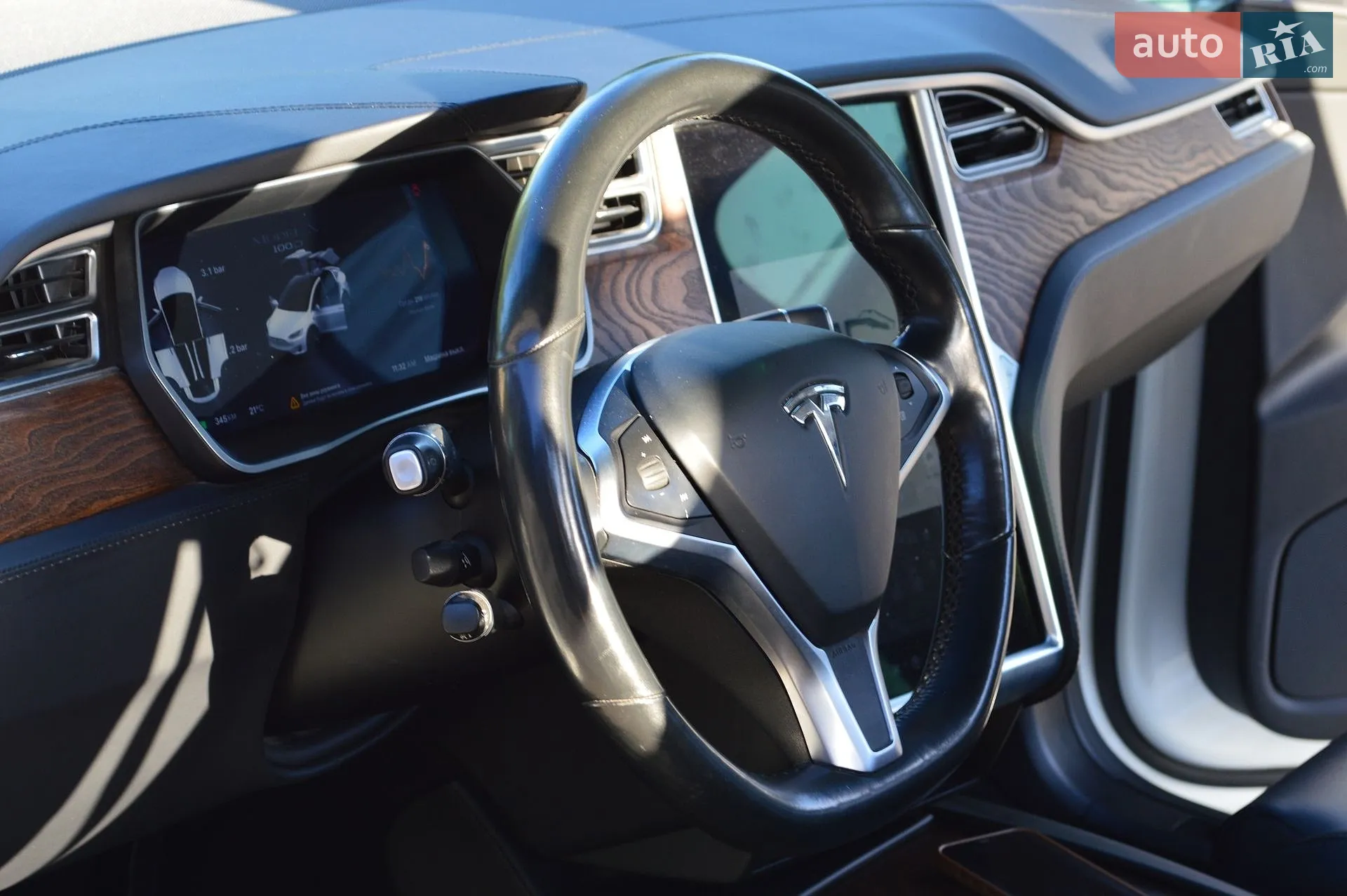 2017 Tesla Model X - мініатюра 15