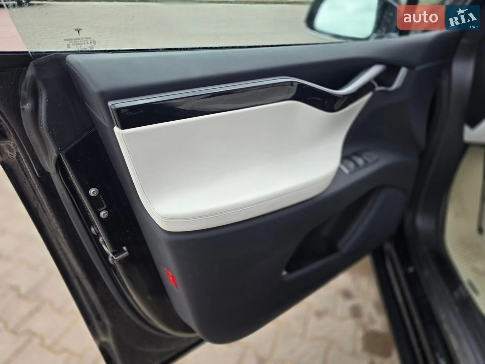 2020 Tesla Model X - мініатюра 17