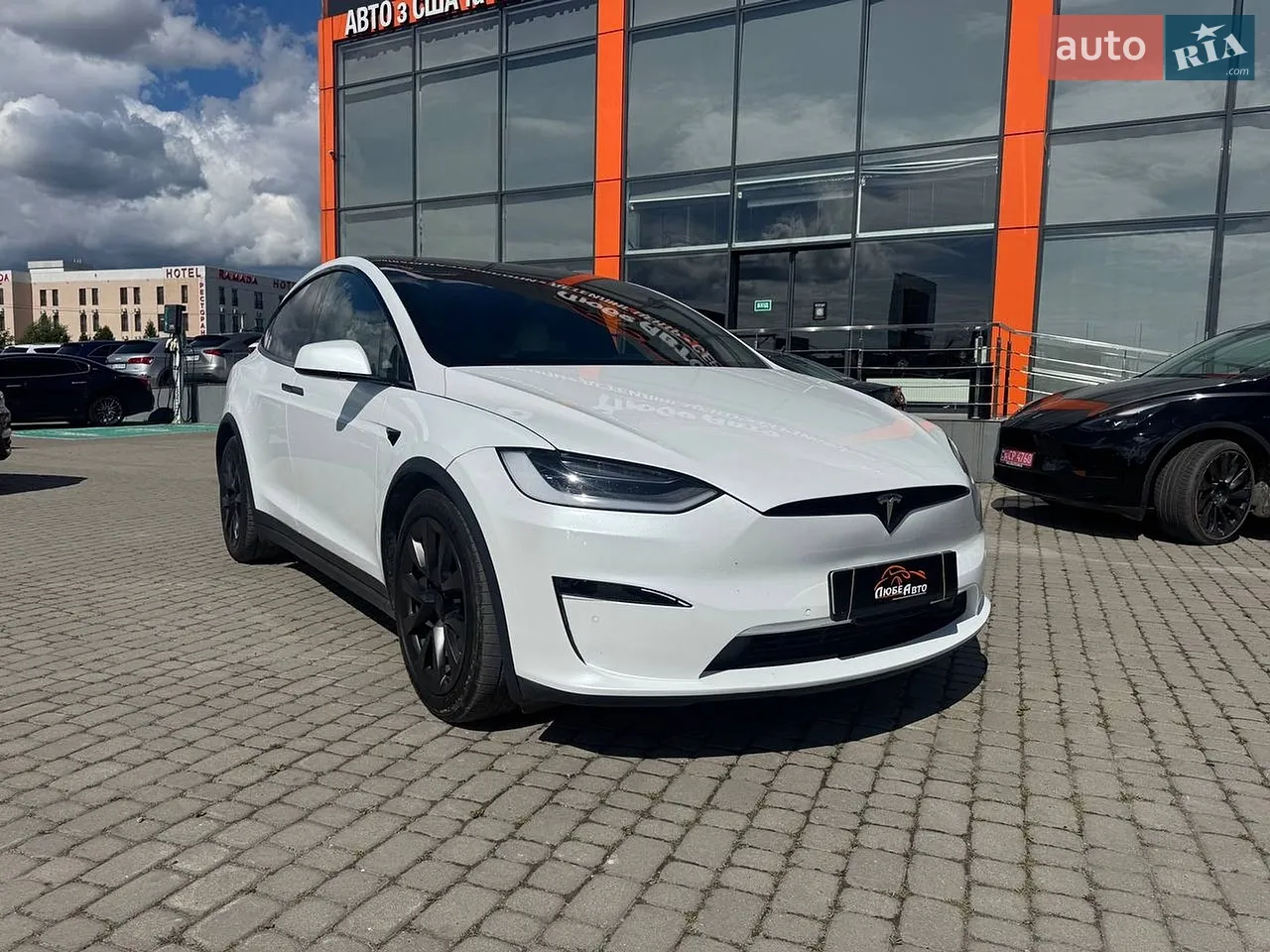 2019 Jaguar F-Pace - мініатюра 24