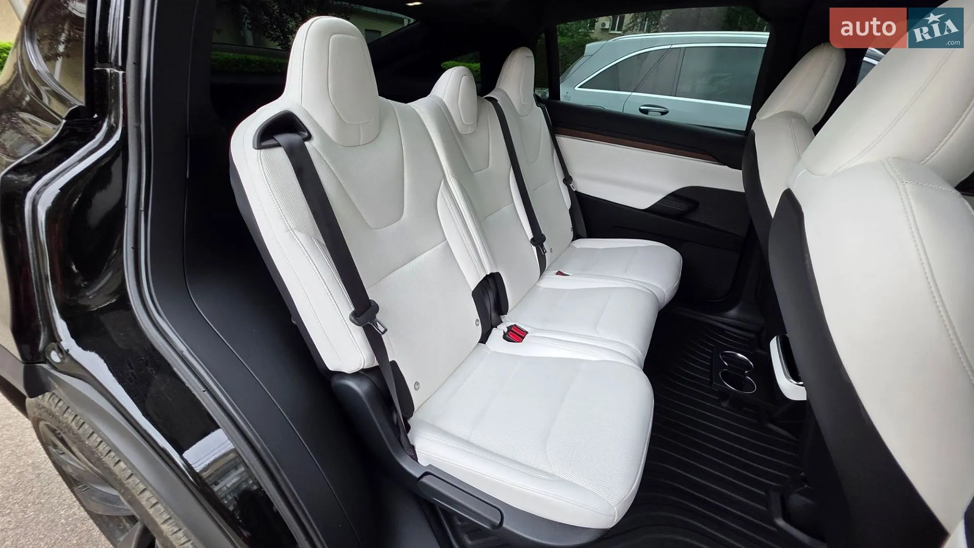 2023 Tesla Model X - мініатюра 41