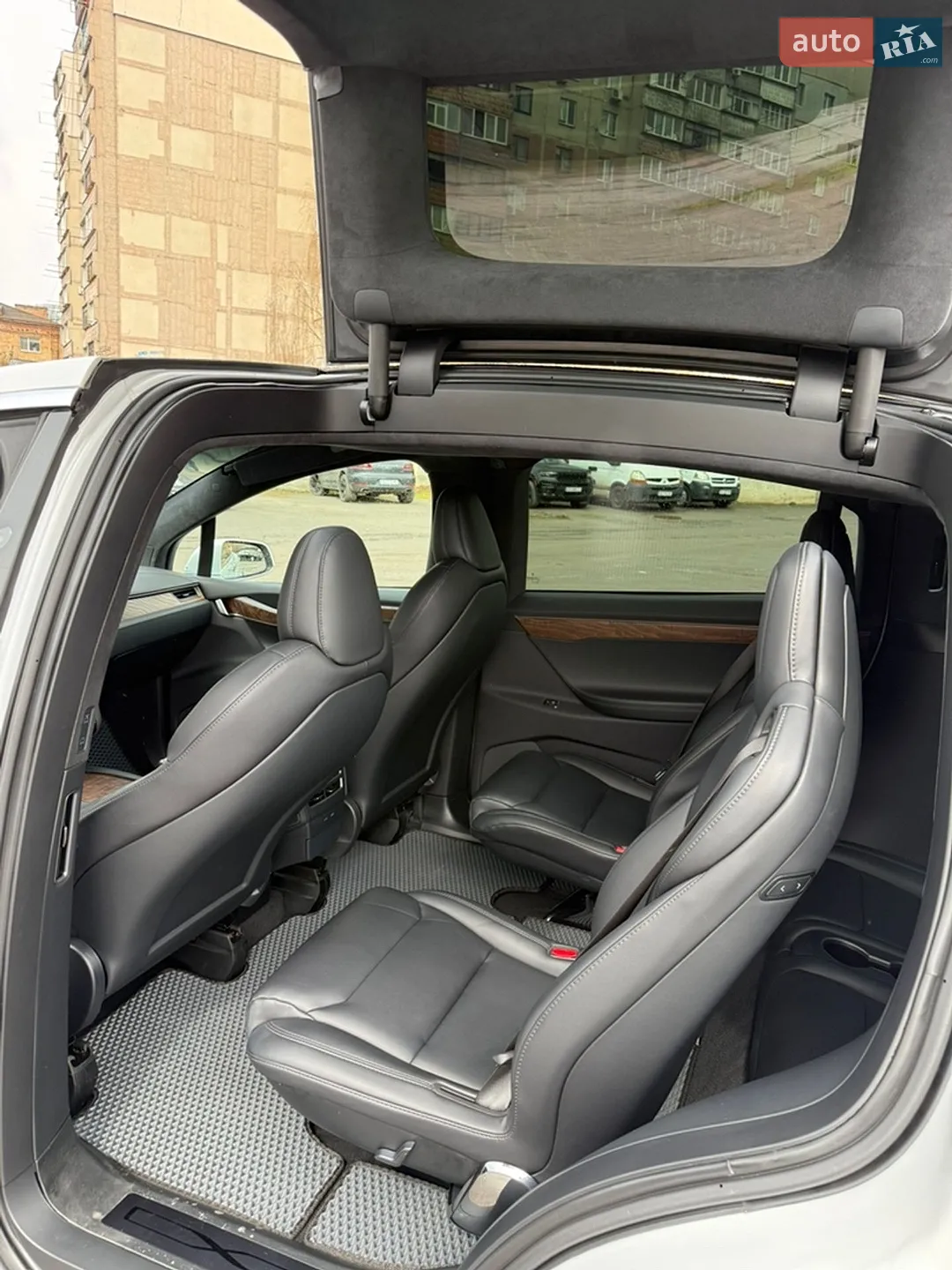 2020 Tesla Model X - мініатюра 20