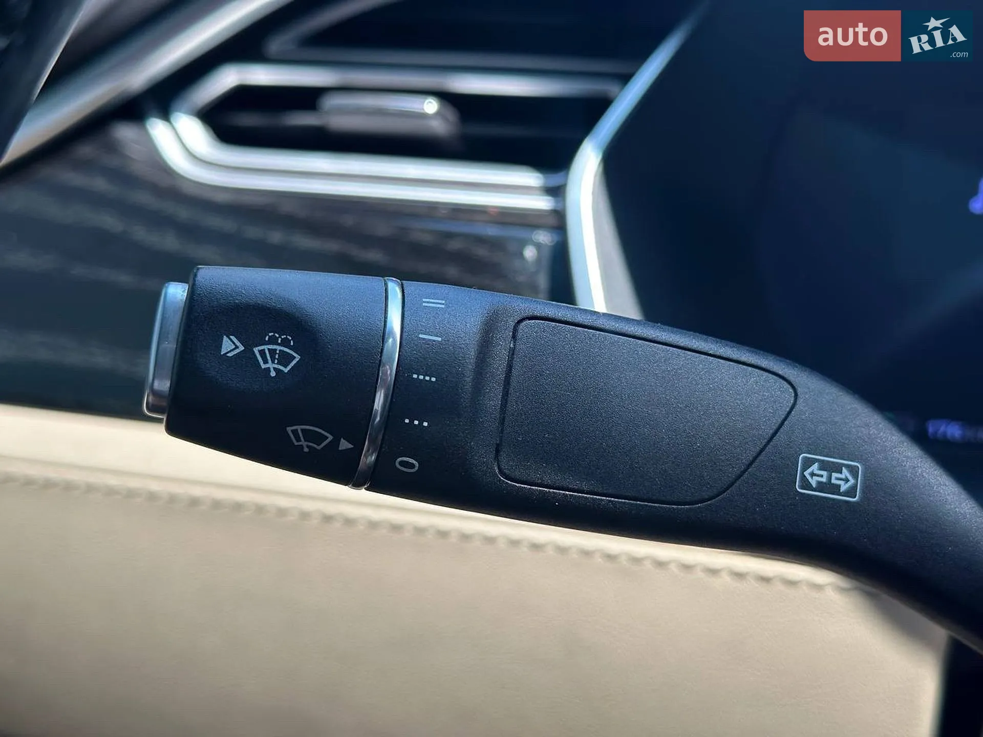 2016 Tesla Model X - мініатюра 28