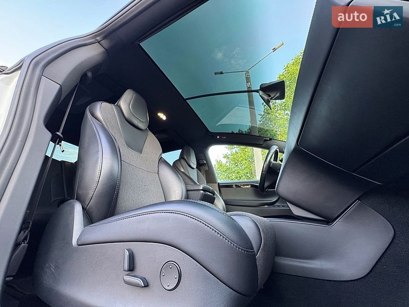 Внедорожник / Кроссовер Tesla Model X 2018 в Одессе