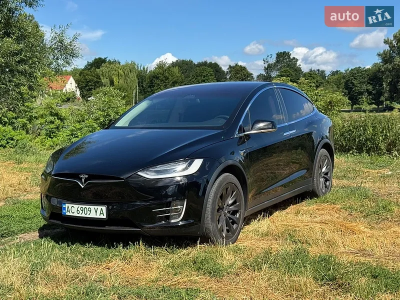 Tesla Model X