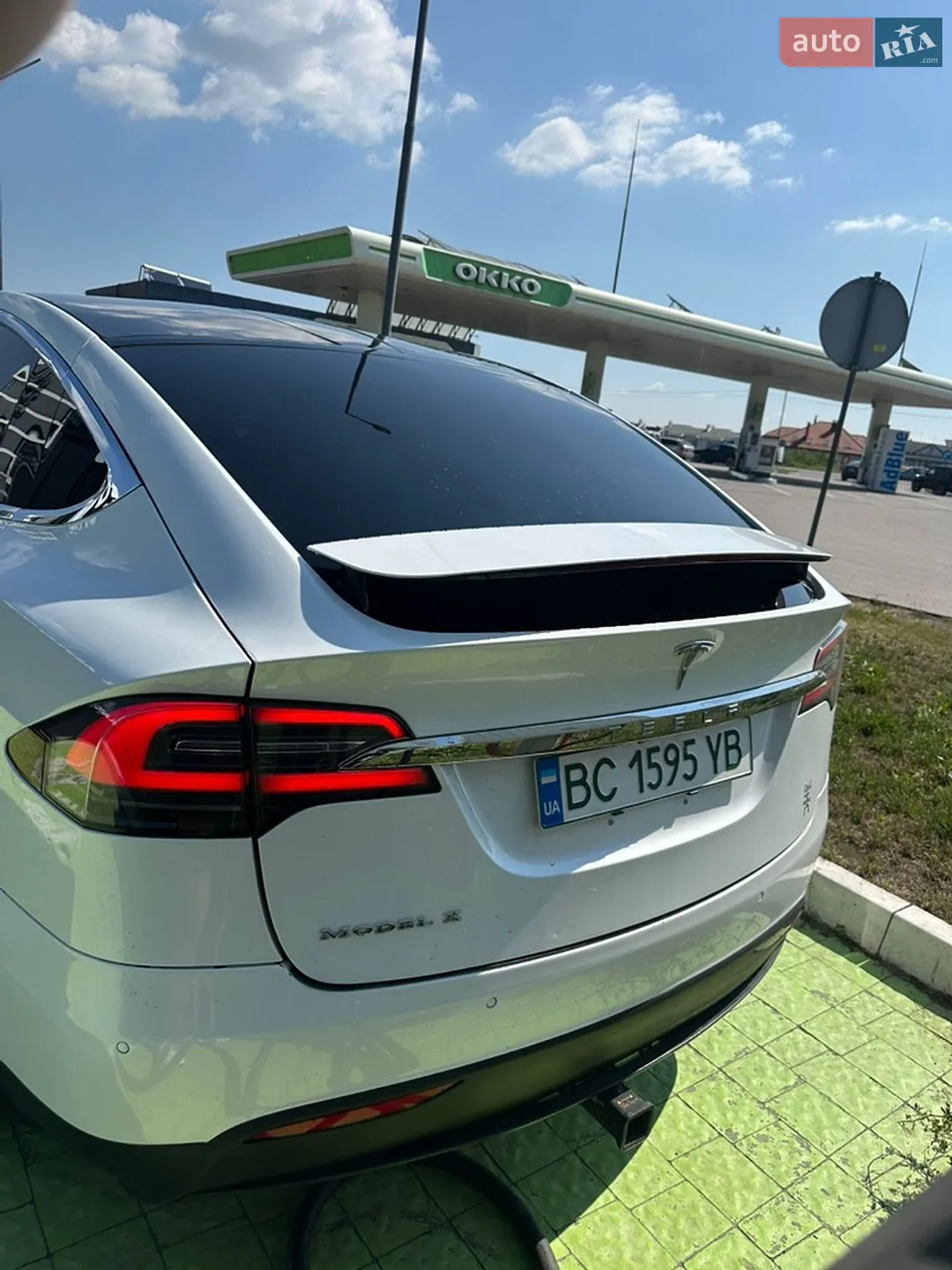 2016 Tesla Model X - мініатюра 9
