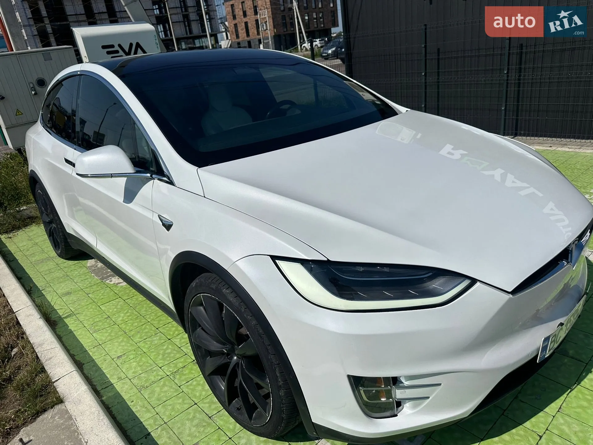 2016 Tesla Model X - мініатюра 5