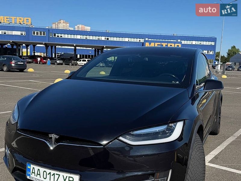 Внедорожник / Кроссовер Tesla Model X 2016 в Киеве фото 15 Внедорожник / Кроссовер Tesla Model X 2016 в Киеве