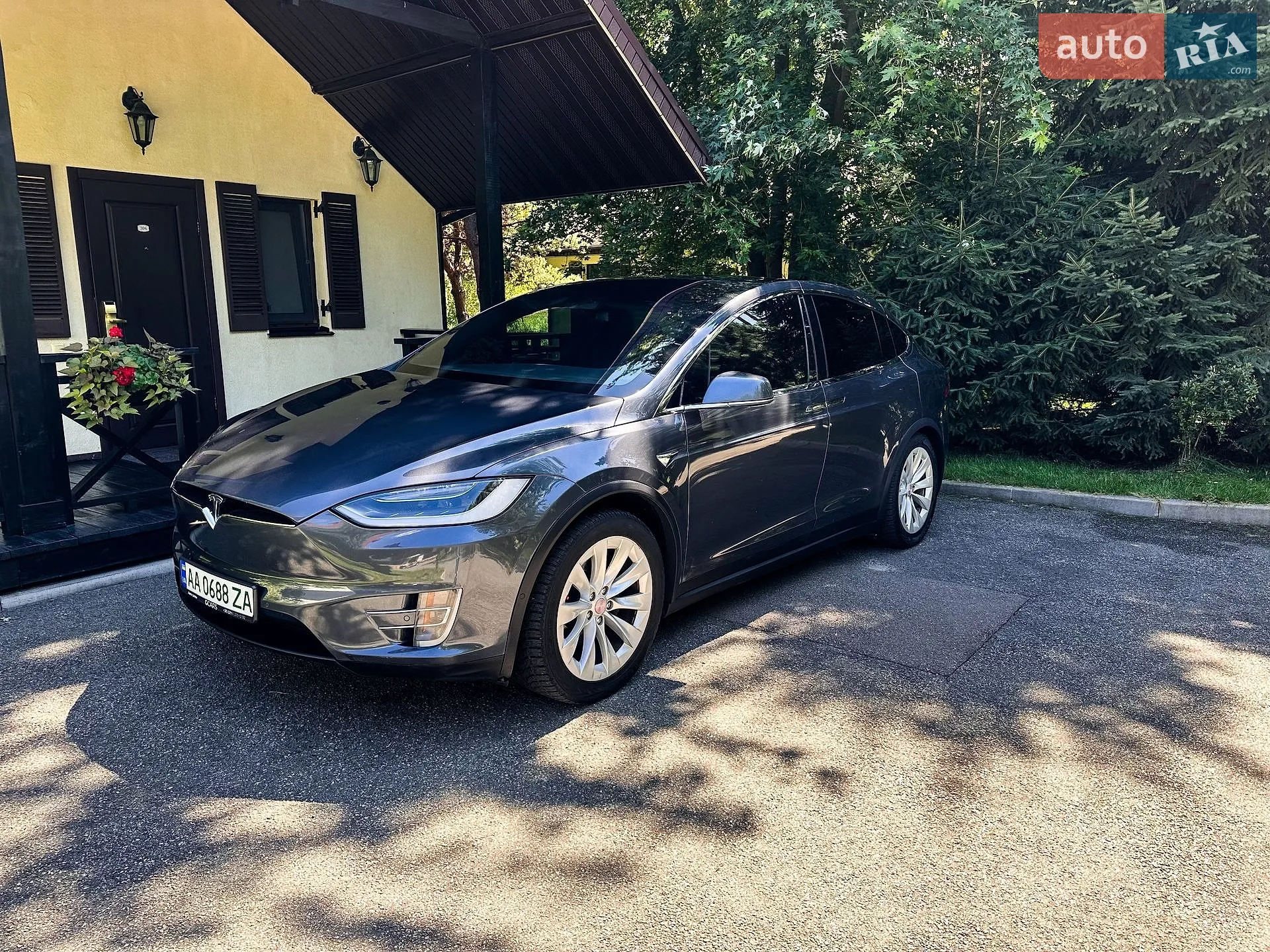 2017 Tesla Model X - мініатюра 3