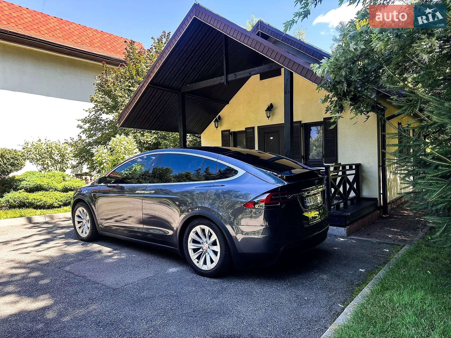 2017 Tesla Model X - мініатюра 10