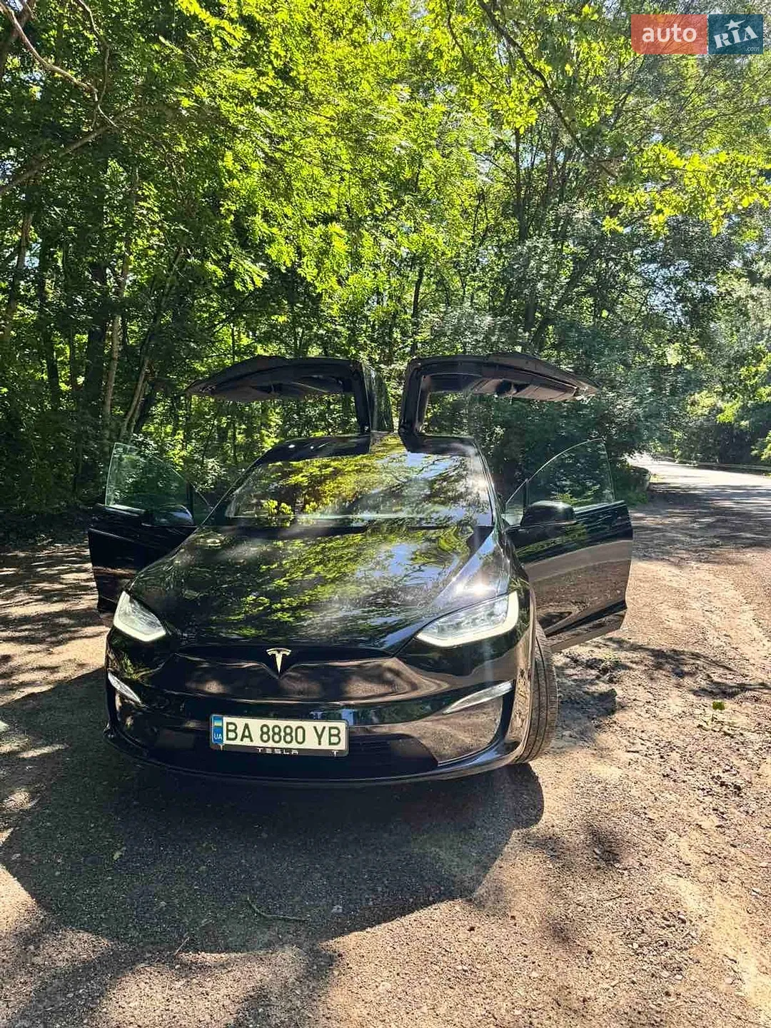2022 Tesla Model X - фото 1