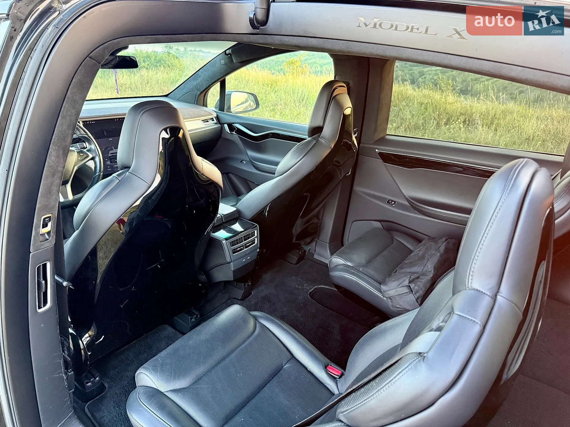 2016 Tesla Model X - мініатюра 15