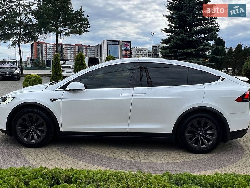Внедорожник / Кроссовер Tesla Model X 2019 в Львове фото 5 Внедорожник / Кроссовер Tesla Model X 2019 в Львове