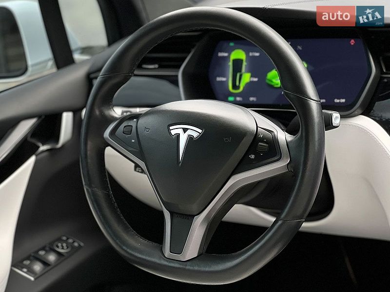 Внедорожник / Кроссовер Tesla Model X 2019 в Львове фото 15 Внедорожник / Кроссовер Tesla Model X 2019 в Львове