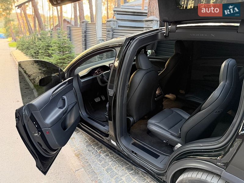 Внедорожник / Кроссовер Tesla Model X 2022 в Киеве