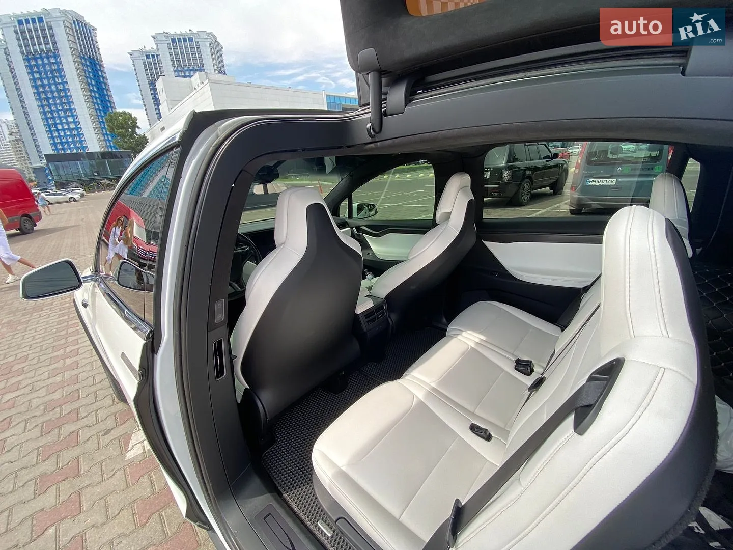 2018 Tesla Model X - мініатюра 14