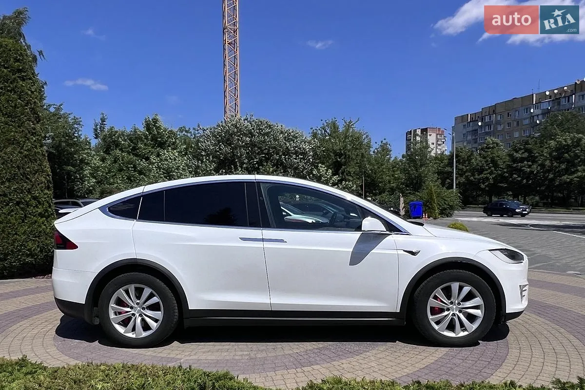 2018 Tesla Model X - мініатюра 9