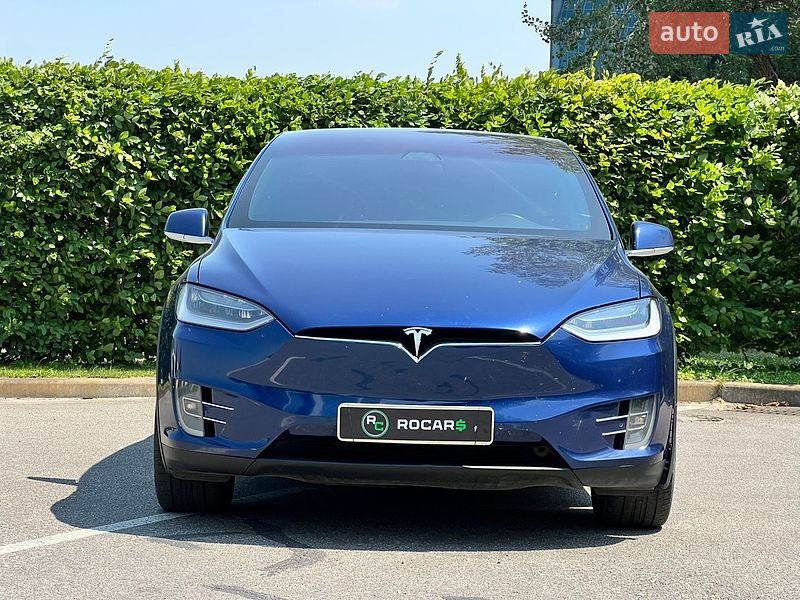 Позашляховик / Кросовер Tesla Model X 2018 в Києві