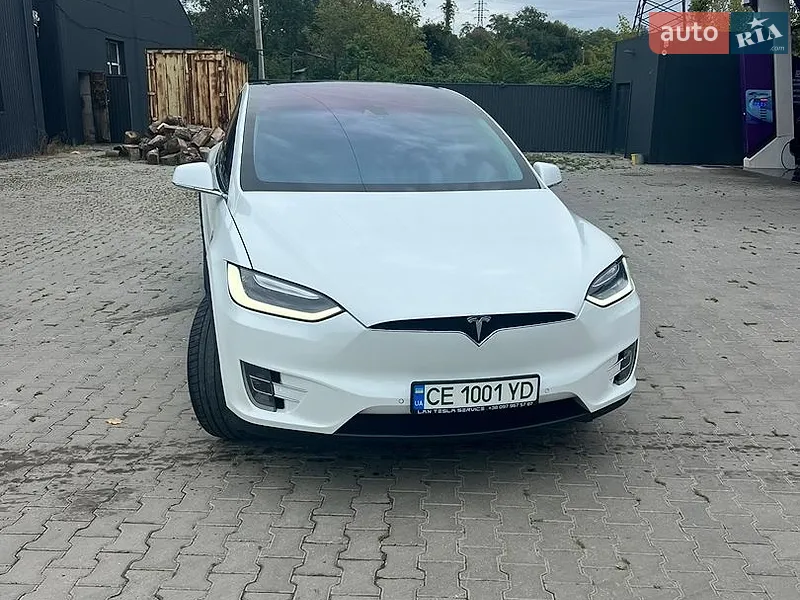 Tesla Model X 2016
