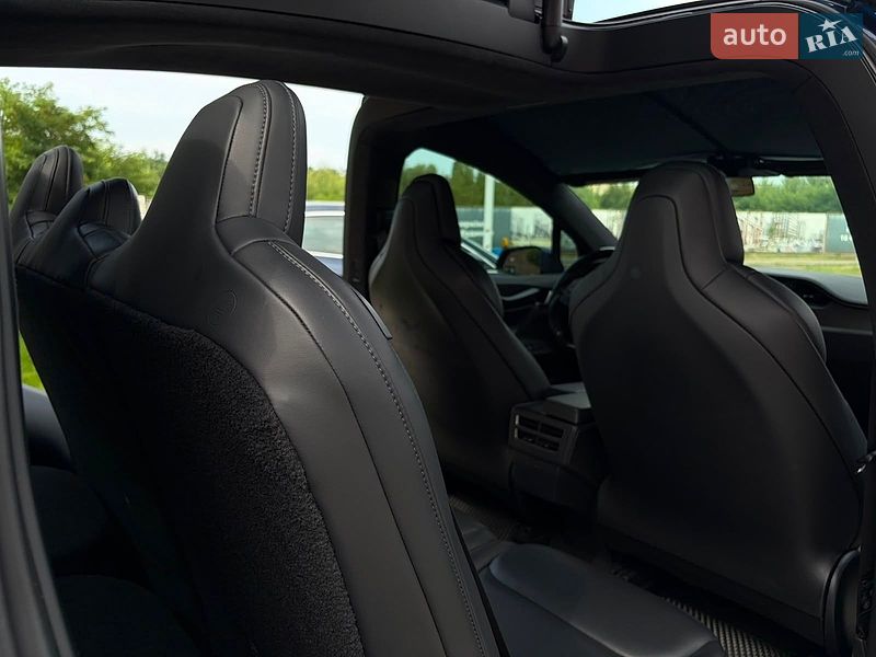Позашляховик / Кросовер Tesla Model X 2019 в Києві