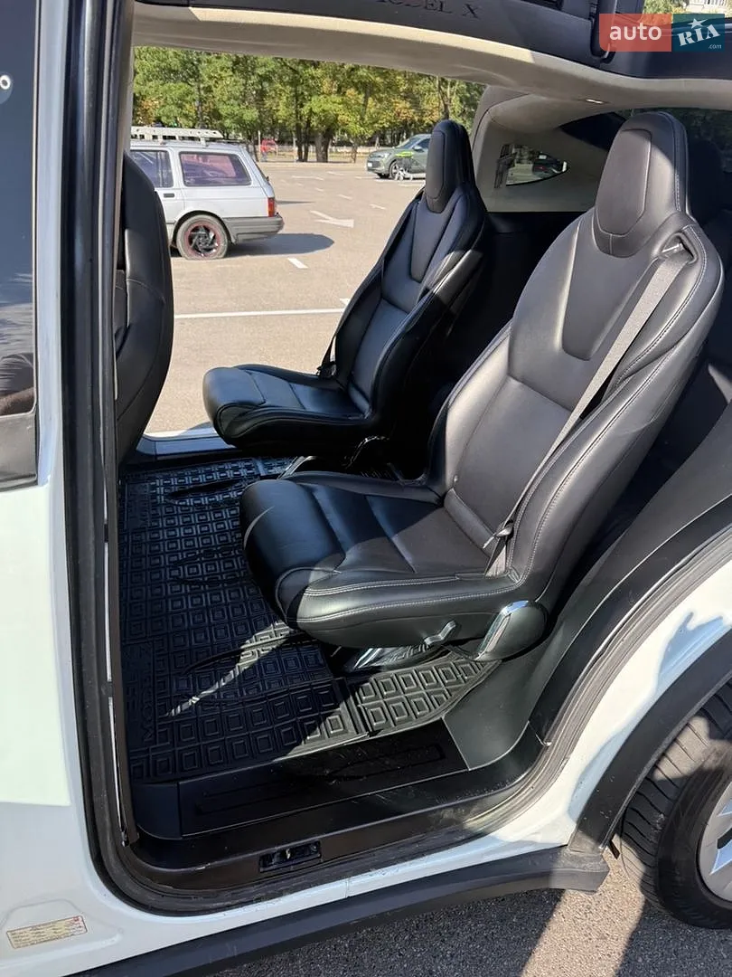 2017 Tesla Model X - мініатюра 8