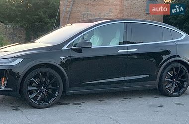 Внедорожник / Кроссовер Tesla Model X 2017 в Сквире