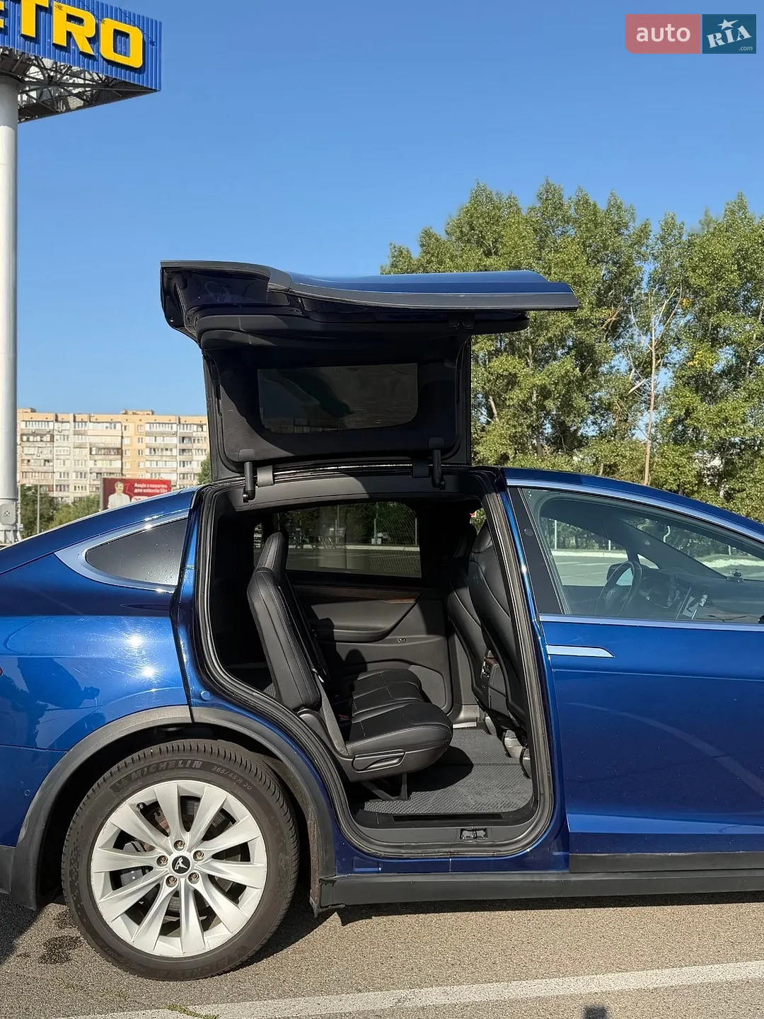 2020 Tesla Model X - мініатюра 9