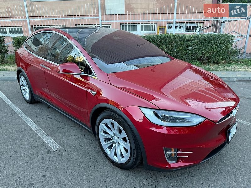Позашляховик / Кросовер Tesla Model X 2018 в Одесі