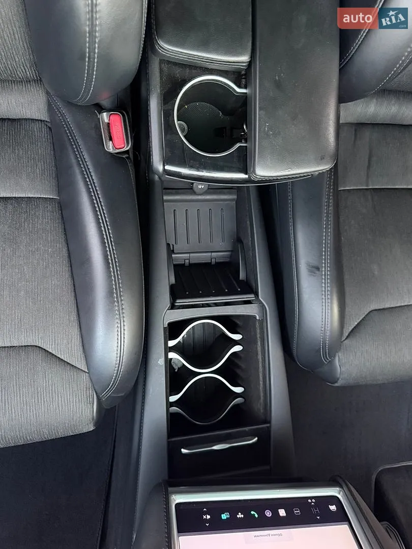 2017 Tesla Model X - мініатюра 32