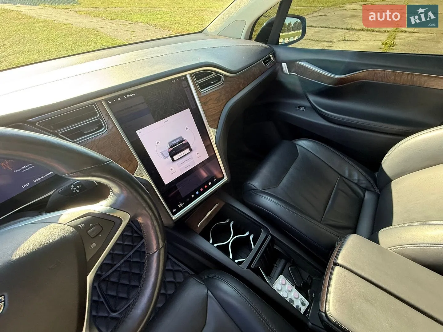2017 Tesla Model X - мініатюра 21