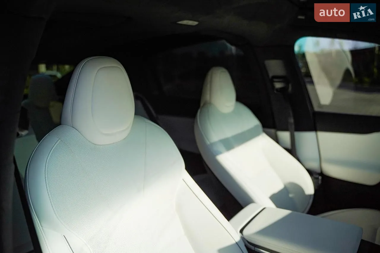 2022 Tesla Model X - мініатюра 23