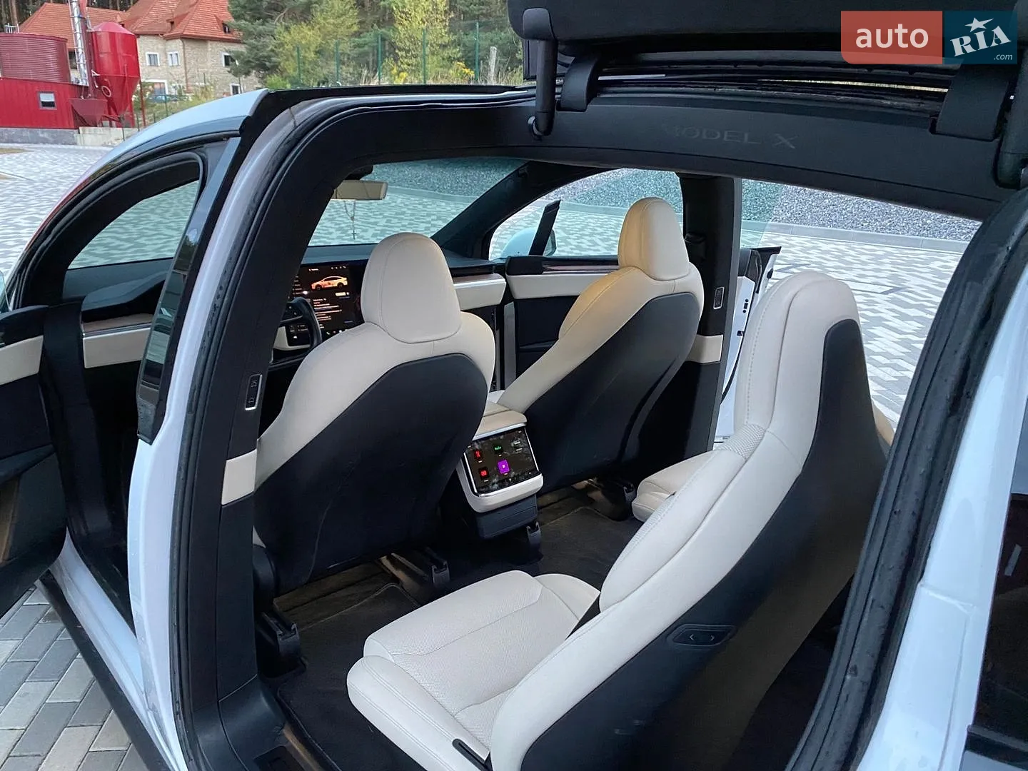 2022 Tesla Model X - мініатюра 20