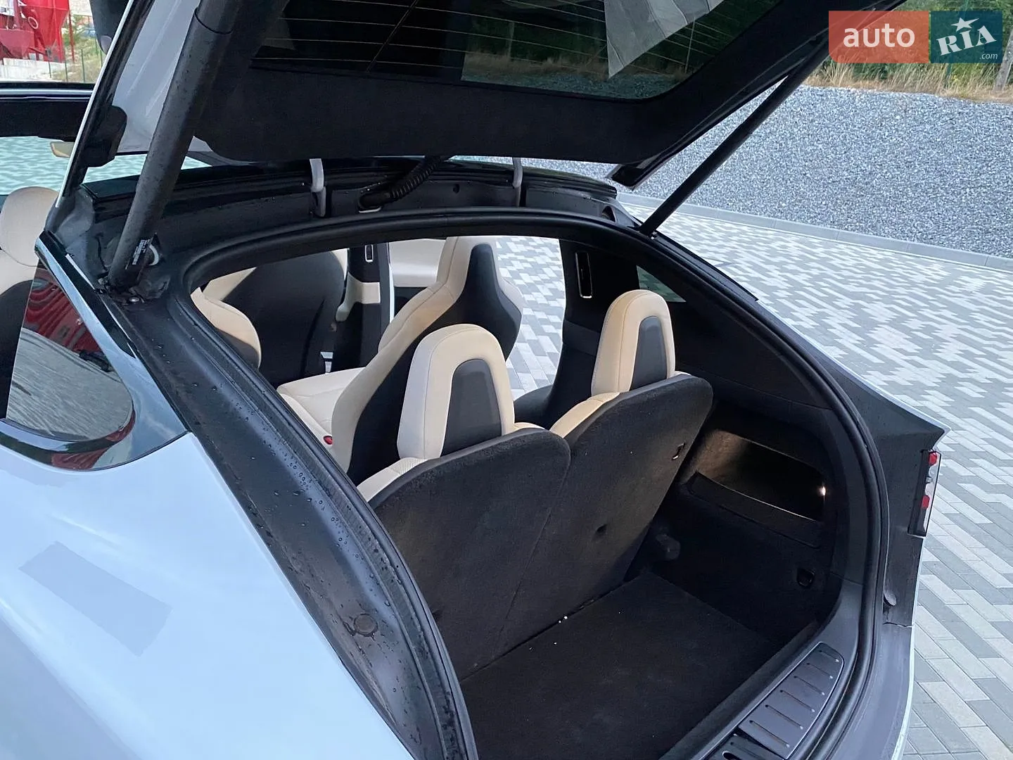2022 Tesla Model X - мініатюра 21