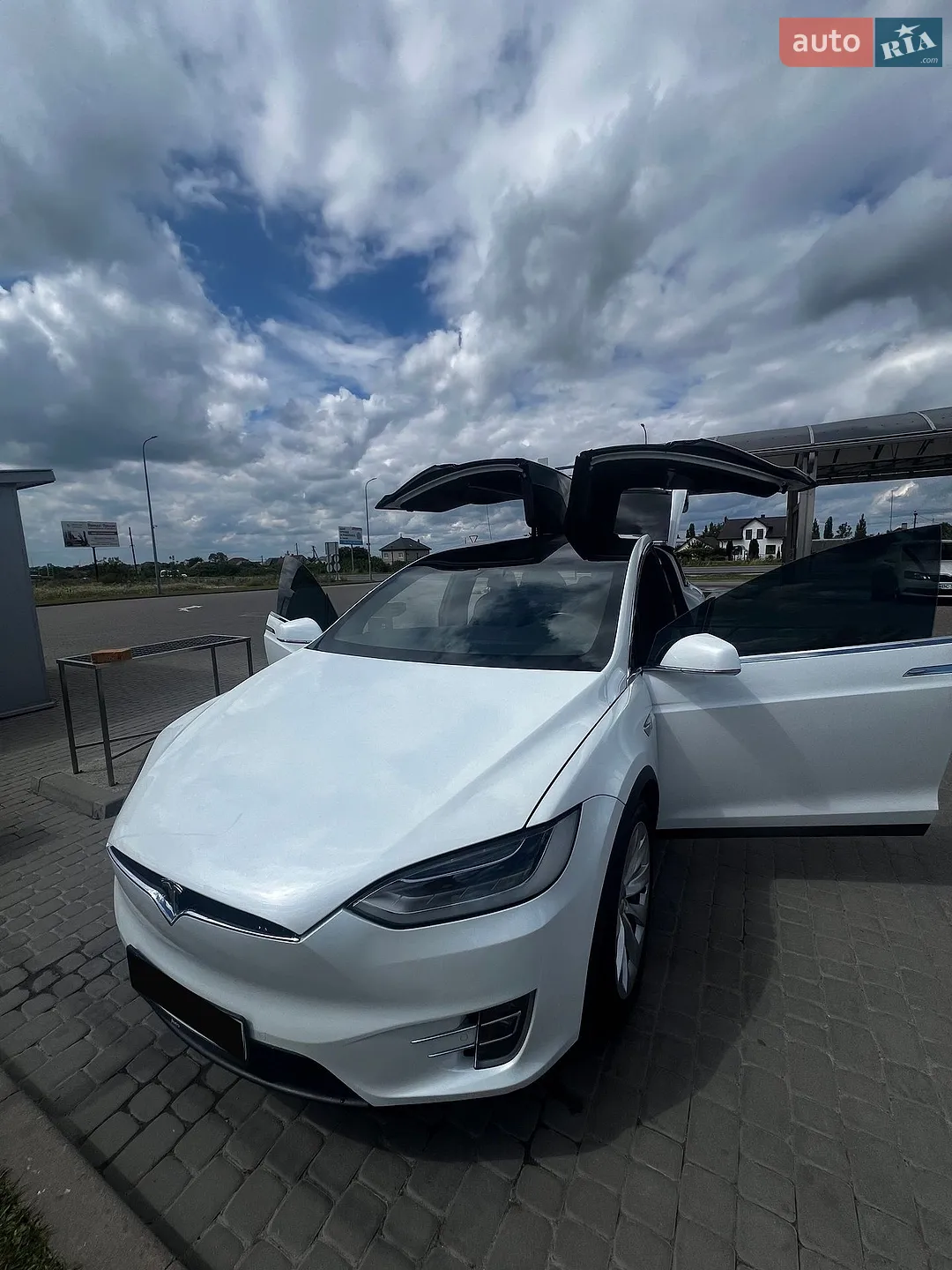 2018 Tesla Model X - фото 1