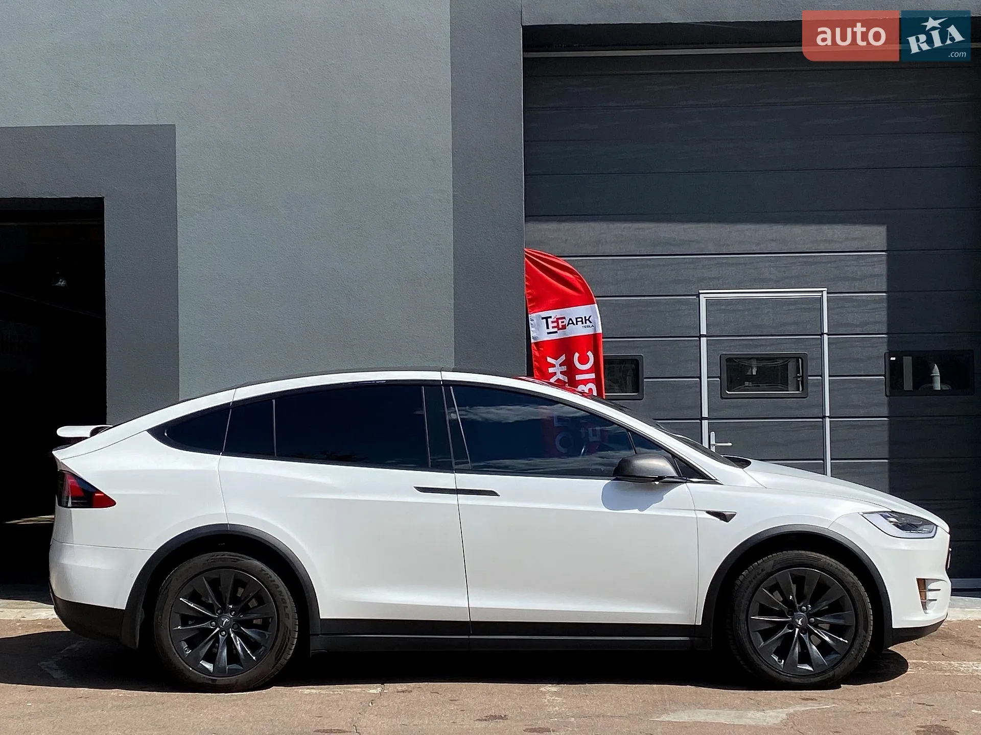 2019 Tesla Model X - мініатюра 11