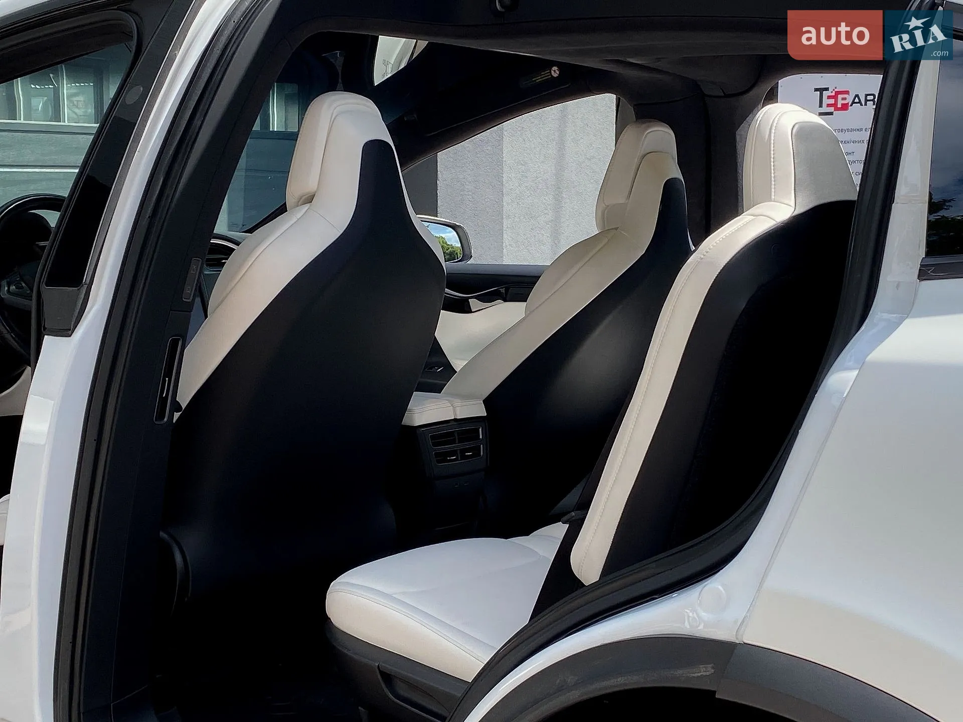 2019 Tesla Model X - мініатюра 17