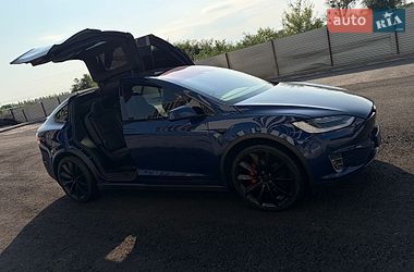 Внедорожник / Кроссовер Tesla Model X 2019 в Киеве