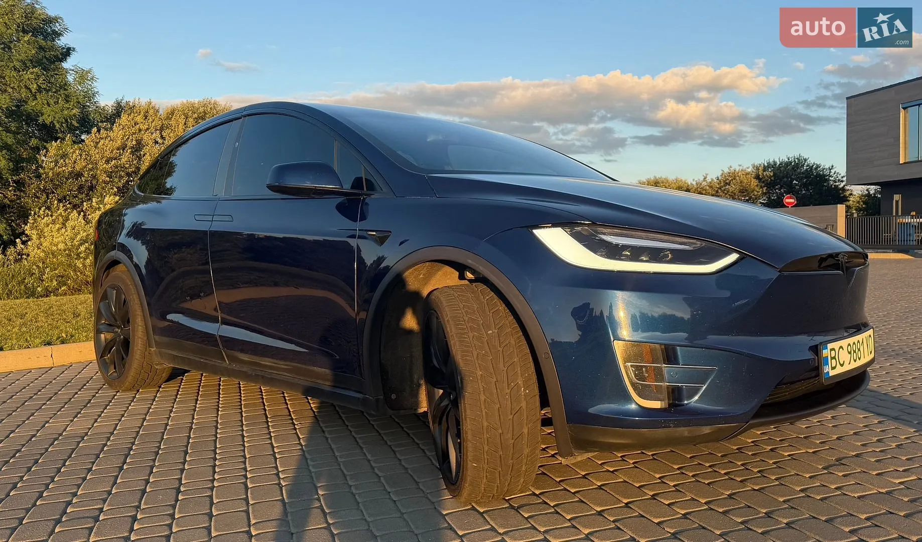 2016 Tesla Model X - мініатюра 6