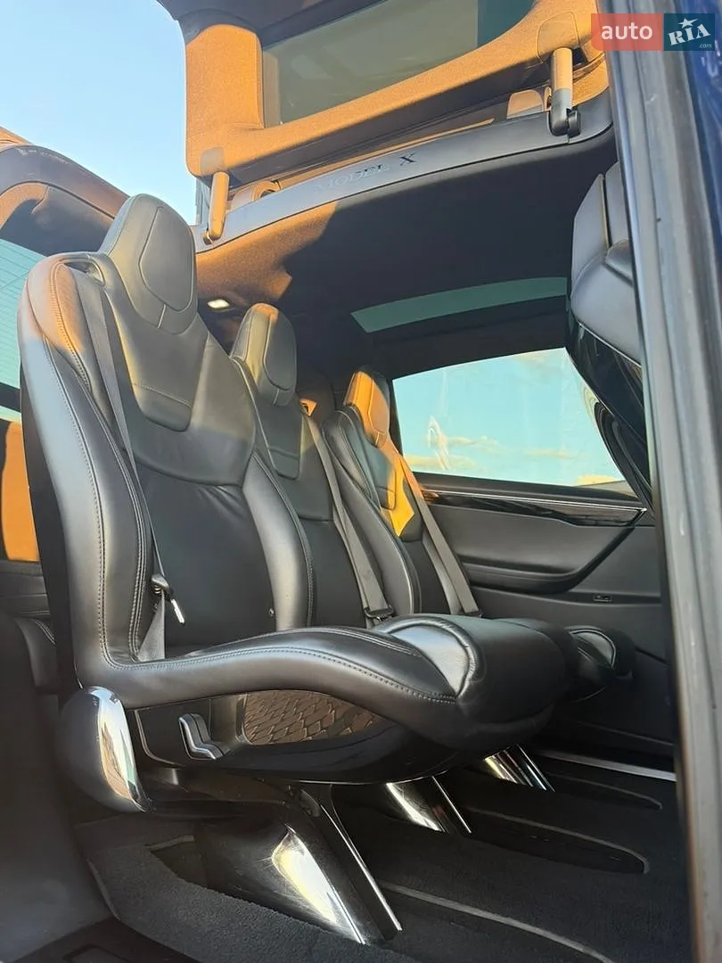 2016 Tesla Model X - мініатюра 21