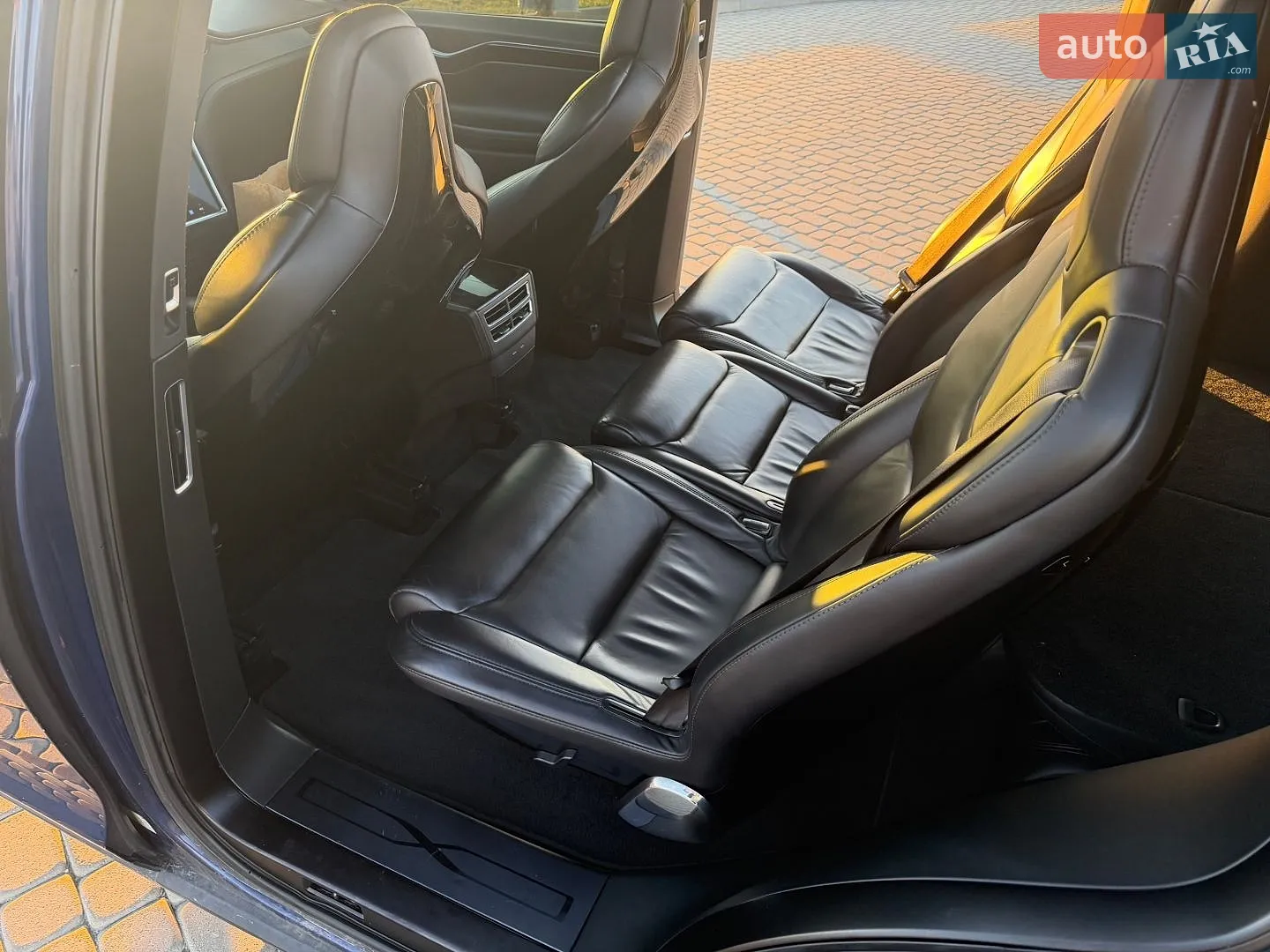 2016 Tesla Model X - мініатюра 22
