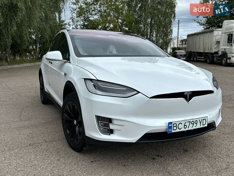 Внедорожник / Кроссовер Tesla Model X 2017 в Львове