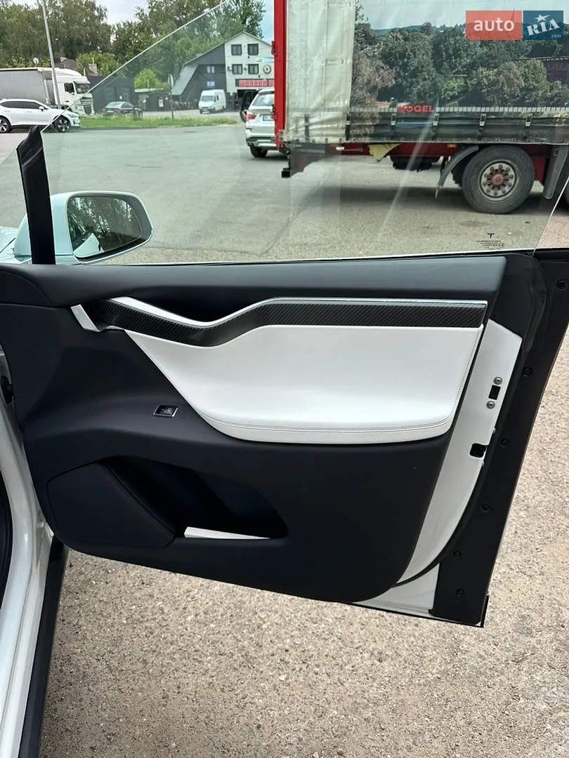 2017 Tesla Model X - мініатюра 20
