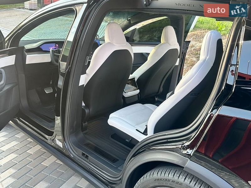 Внедорожник / Кроссовер Tesla Model X 2023 в Львове