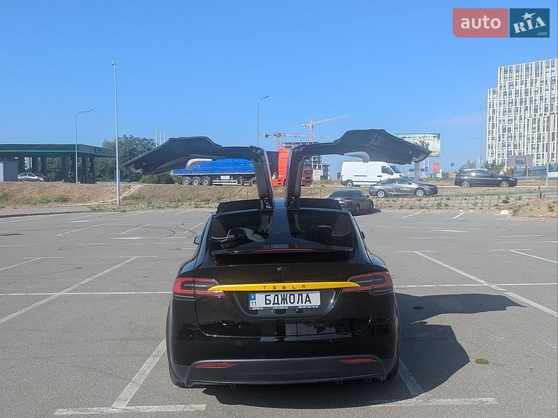 Позашляховик / Кросовер Tesla Model X 2020 в Києві фото 2 Позашляховик / Кросовер Tesla Model X 2020 в Києві